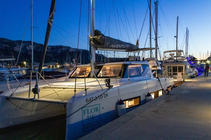 Aventura 37 | Flor de Ibiza