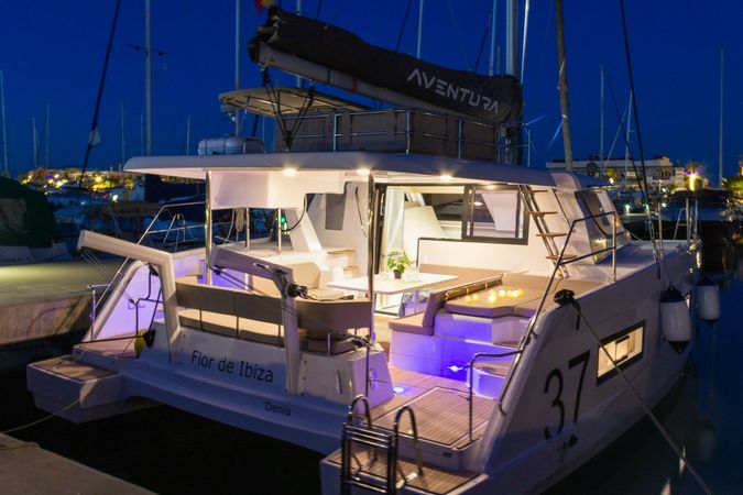 Aventura 37 | Flor de Ibiza