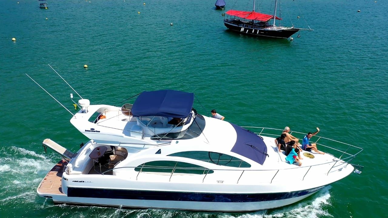 Azimut 46 | Requinte