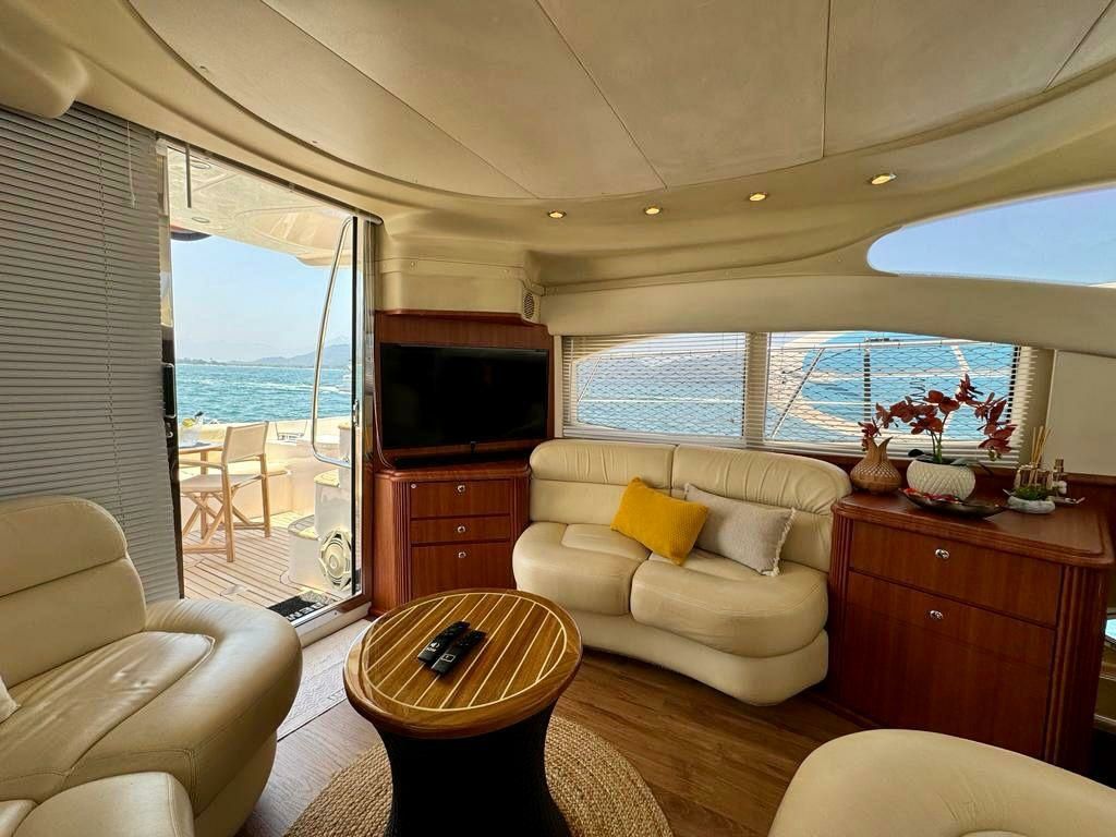 Azimut 46 | Requinte