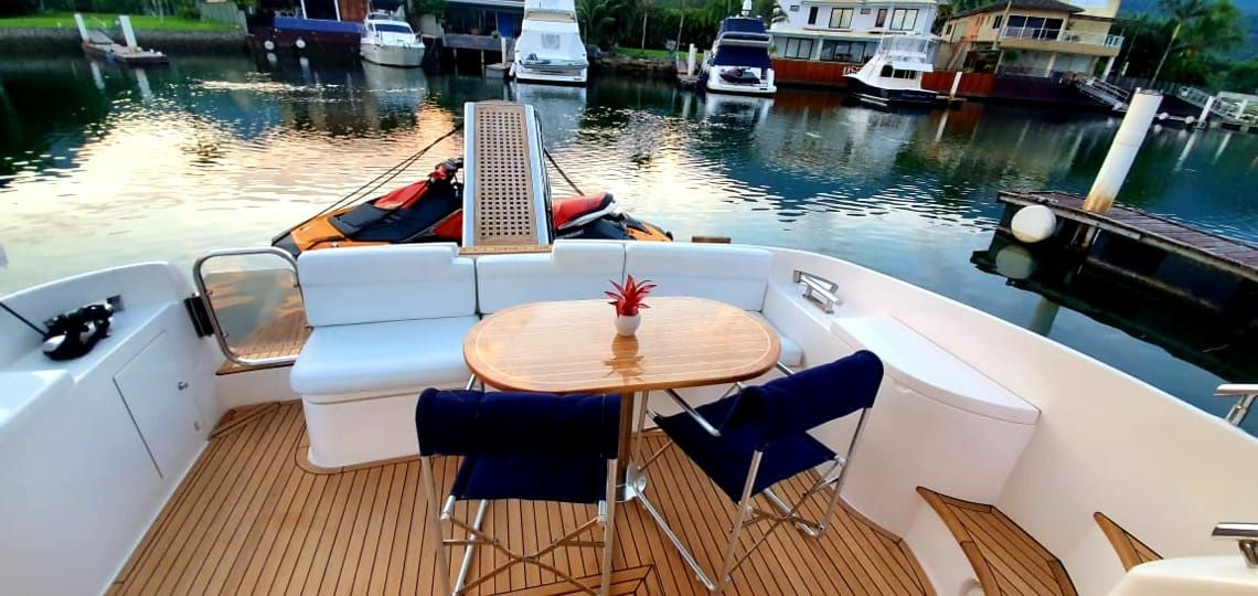 Azimut 46 | Requinte