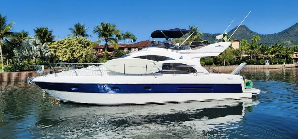 Azimut 46 | Requinte