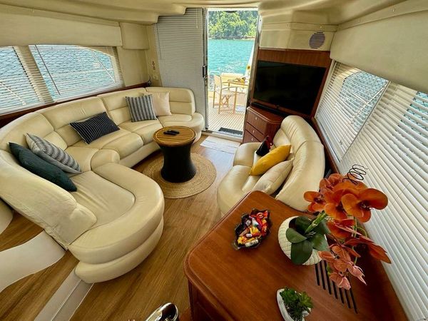 Azimut 46 | Requinte