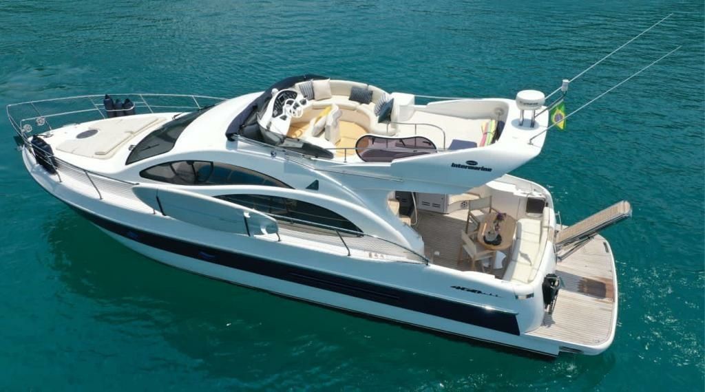 Azimut 46 | Requinte