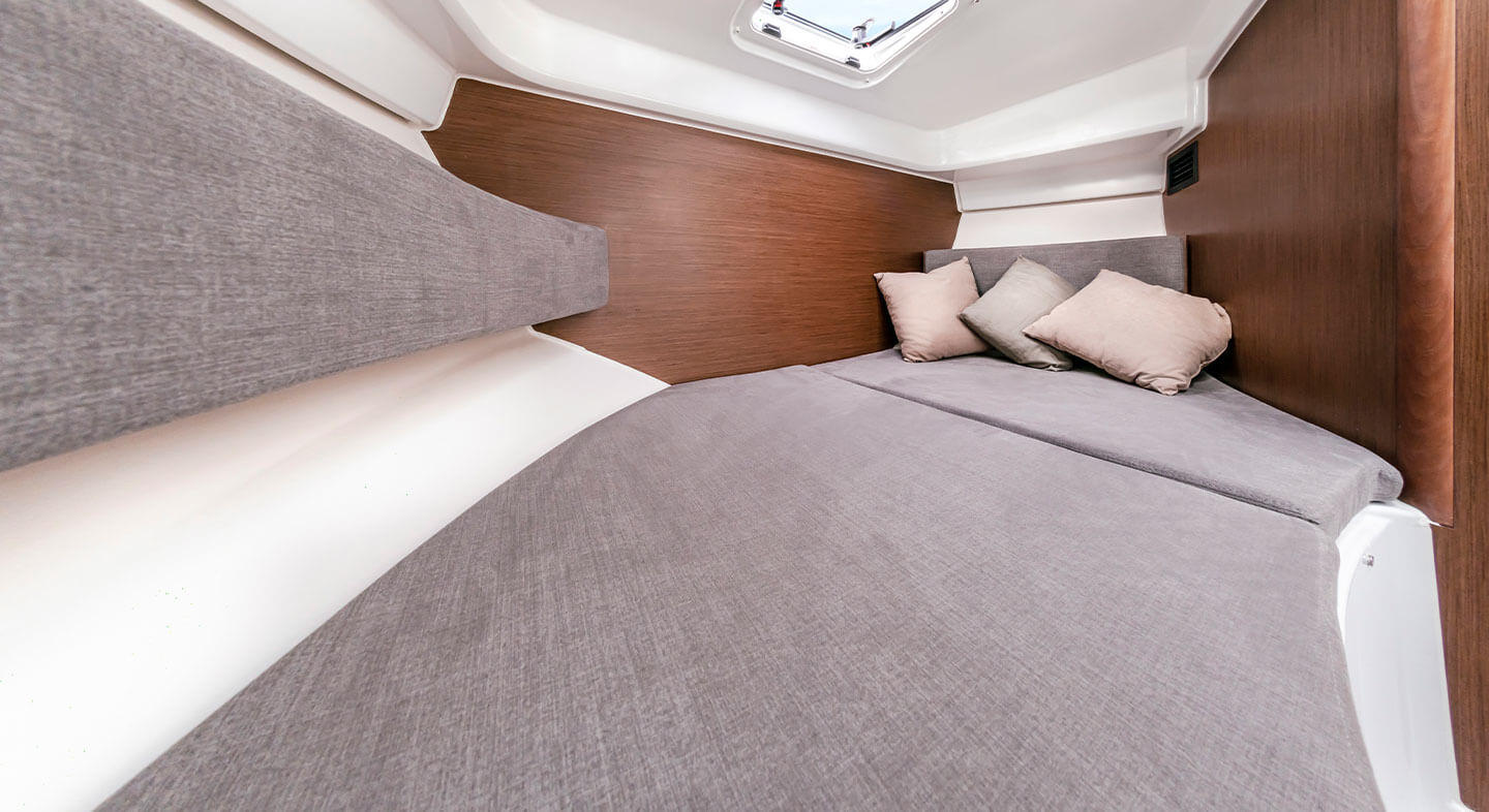 Beneteau Antares 8 | 23