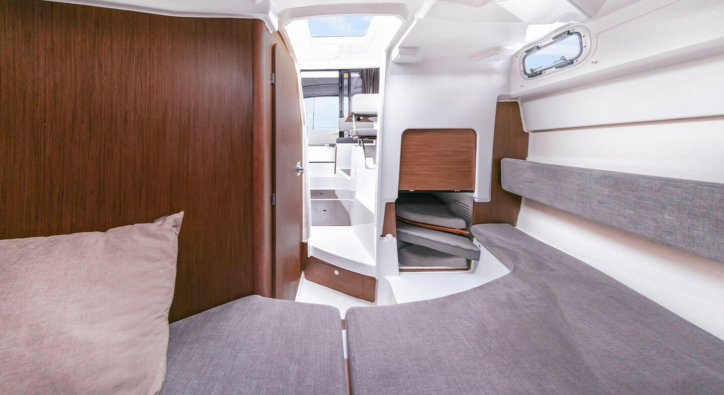 Beneteau Antares 8 | 23