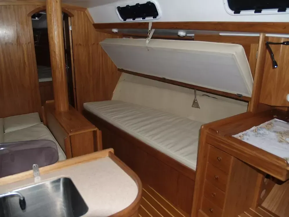 Custom Built 36 | Isabel