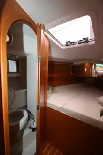 Custom Built 36 | Isabel