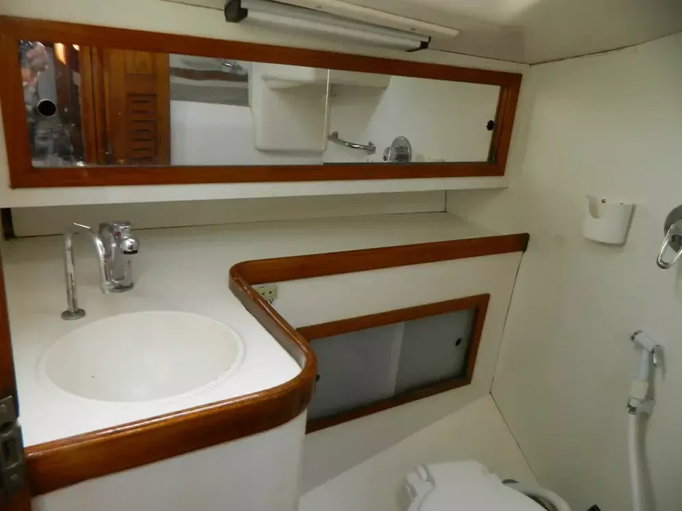 Custom Built 36 | Isabel