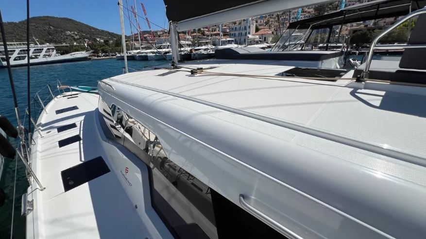 Fountaine Pajot Aura 51 | My Precious E
