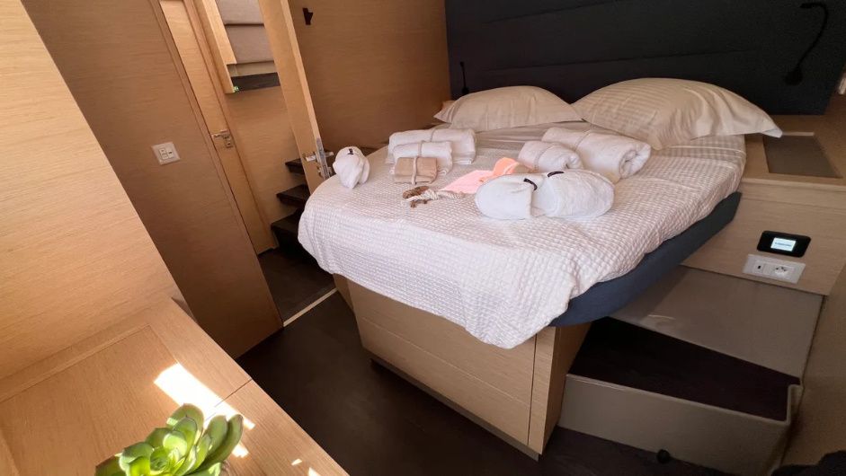 Fountaine Pajot Aura 51 | My Precious E