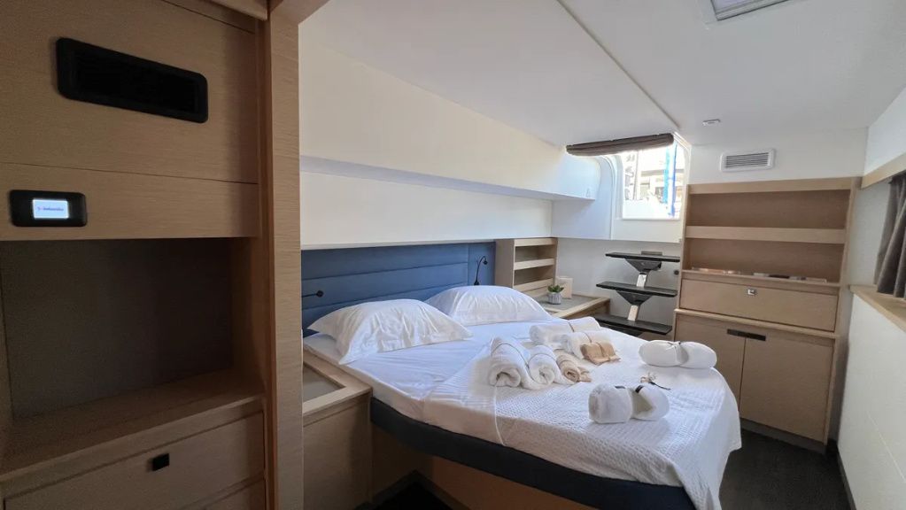 Fountaine Pajot Aura 51 | My Precious E