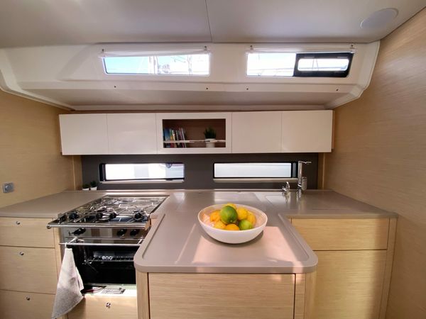 Dufour 41 | Equilibrium