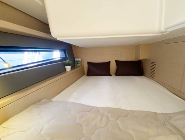 Dufour 41 | Equilibrium