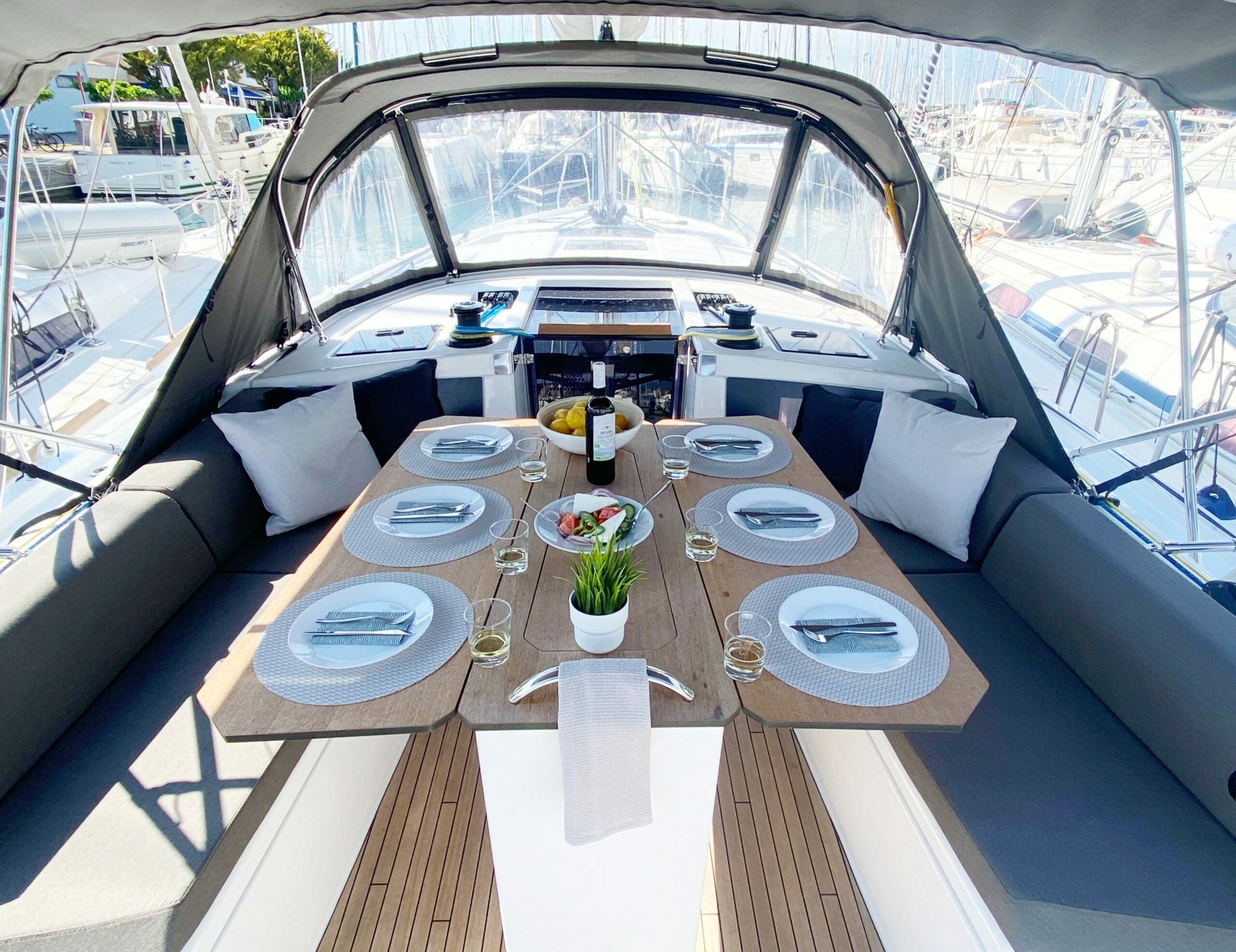 Dufour 41 | Equilibrium