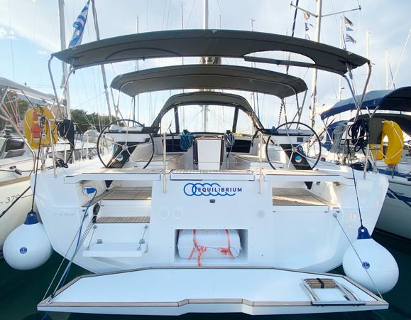 Dufour 41 | Equilibrium