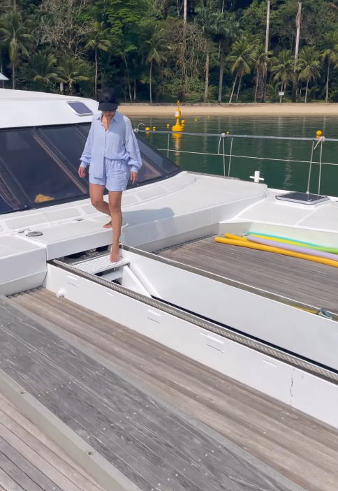 Custom Built 56 | Supernova