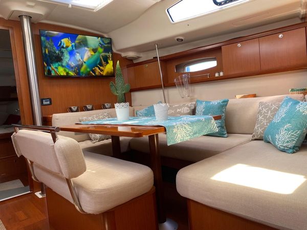 Beneteau Oceanis 43 | Wind Dancer