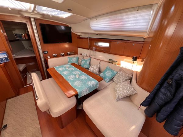 Beneteau Oceanis 43 | Wind Dancer