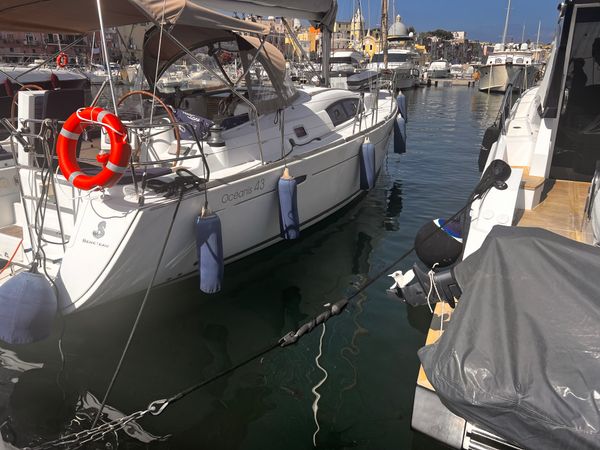 Beneteau Oceanis 43 | Wind Dancer