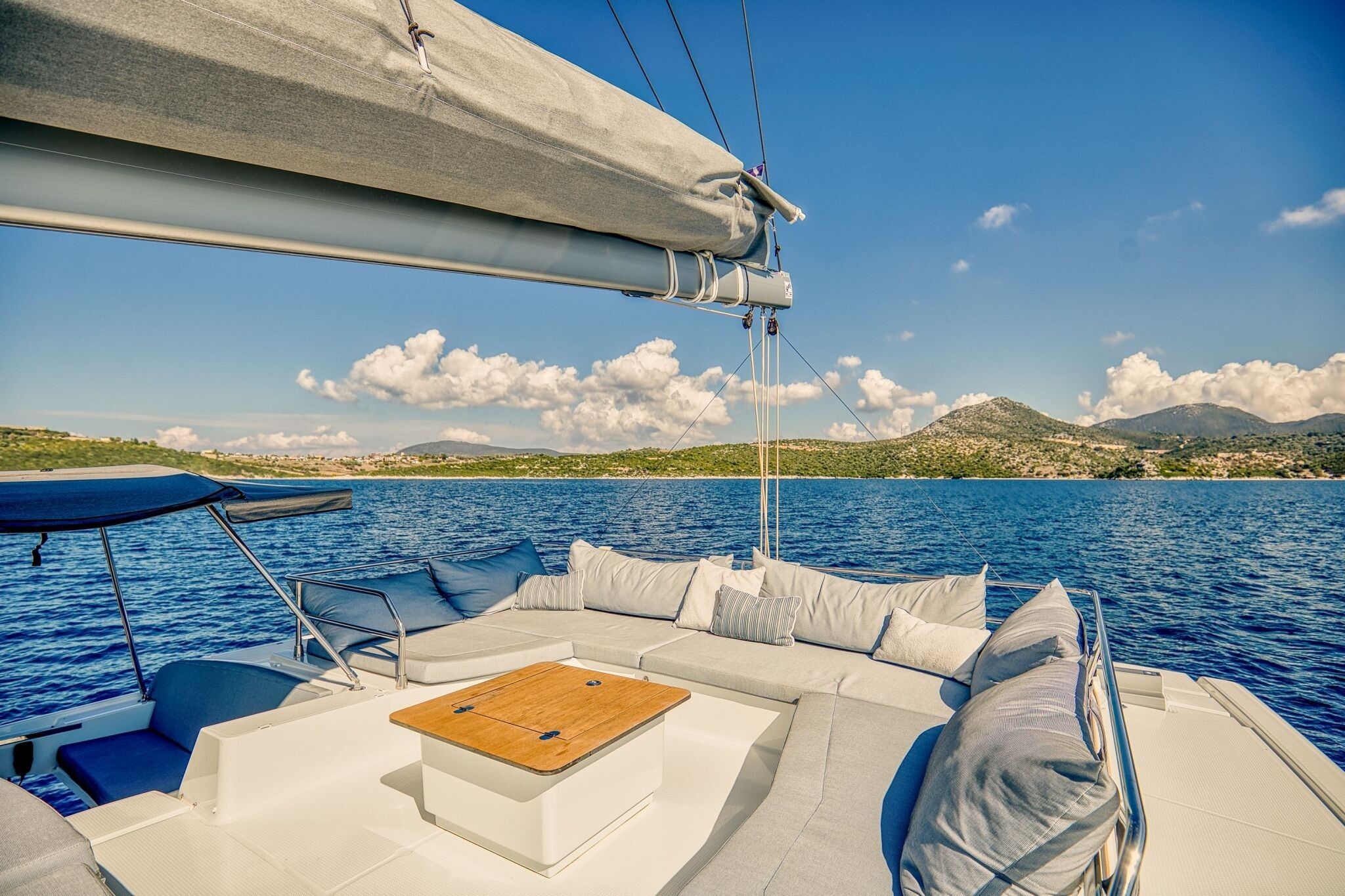 Fountaine Pajot Aura 51 | Dione 2