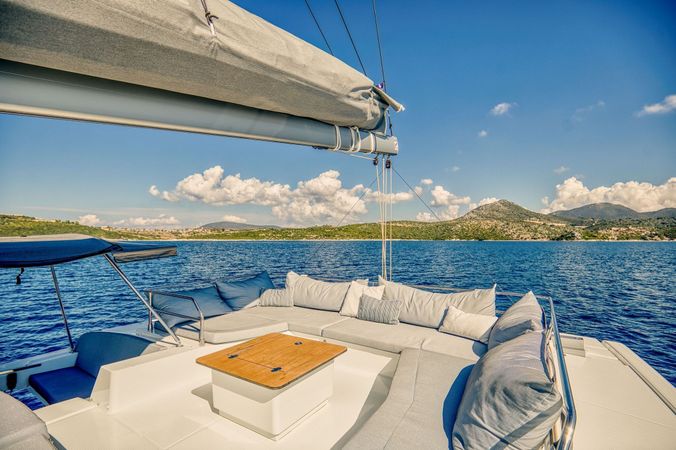 Fountaine Pajot Aura 51 | Dione 2