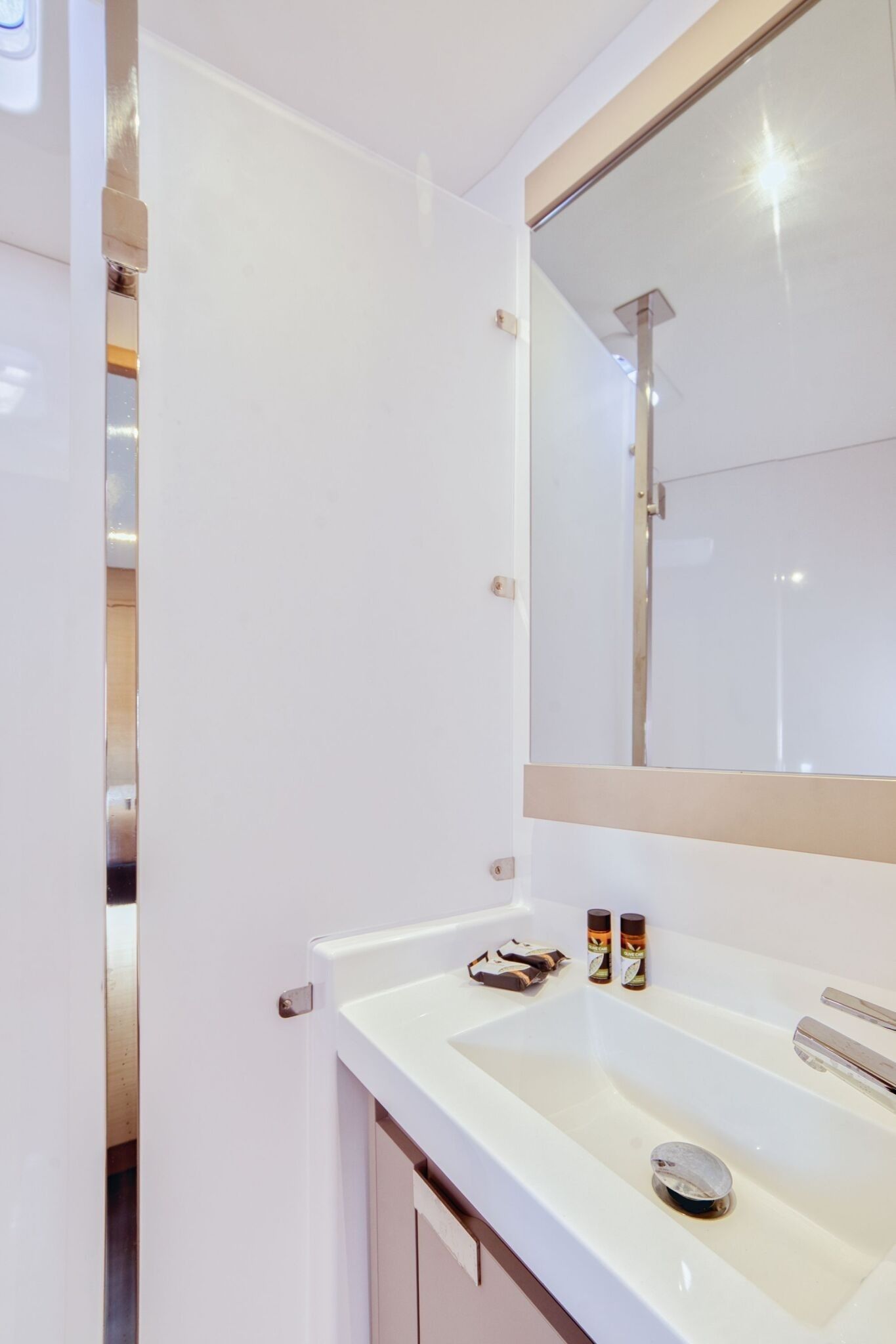 Fountaine Pajot Aura 51 | Dione 2