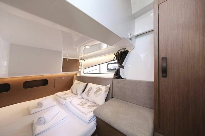 Beneteau Antares 11 | 24