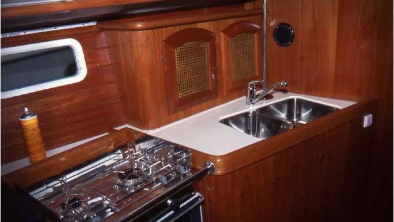 Beneteau Oceanis Clipper 381 | Albatross