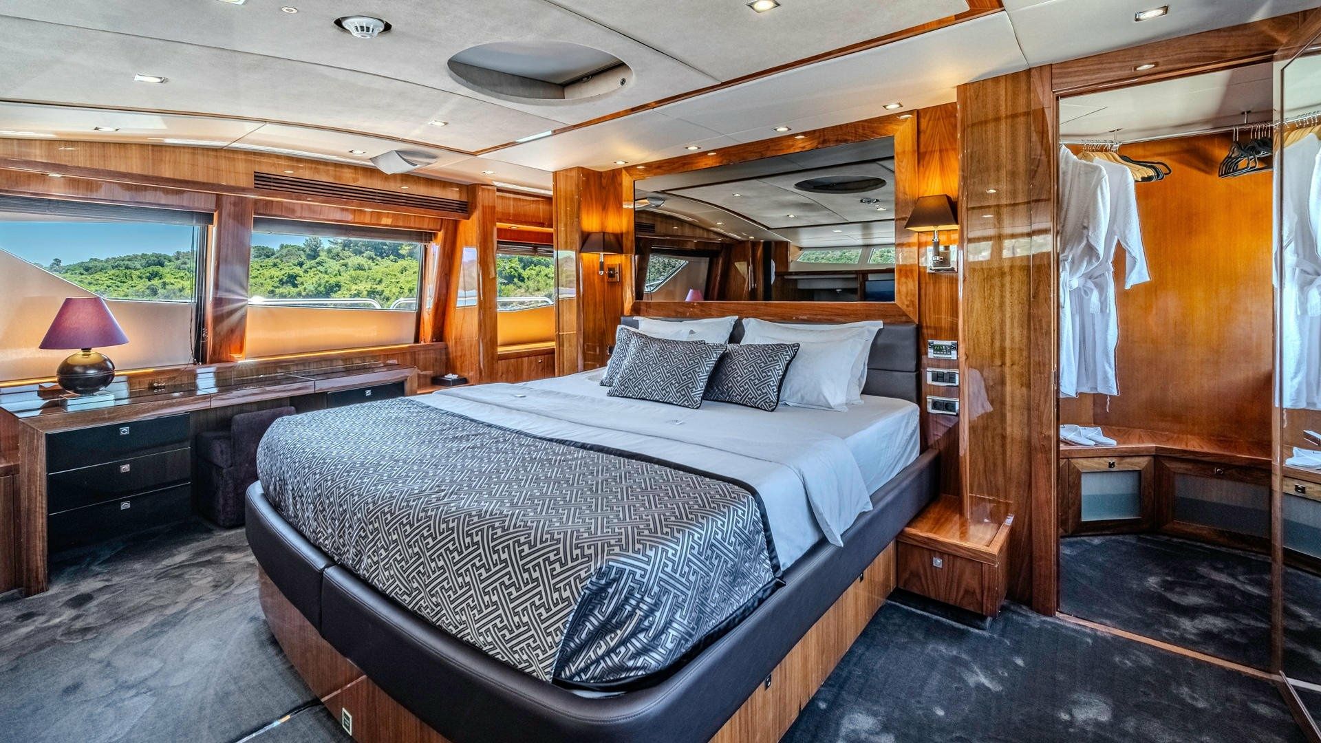 Sunseeker 34 | Arago