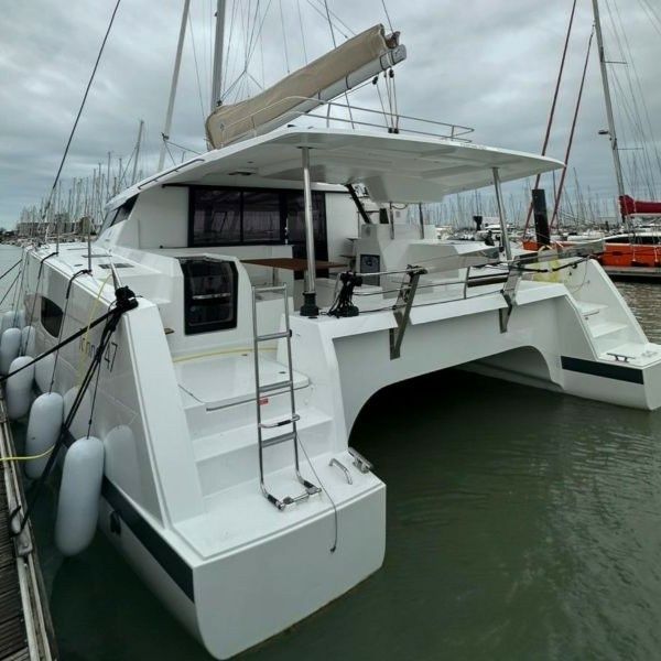Fountaine Pajot Tanna 47 | Blue Angel