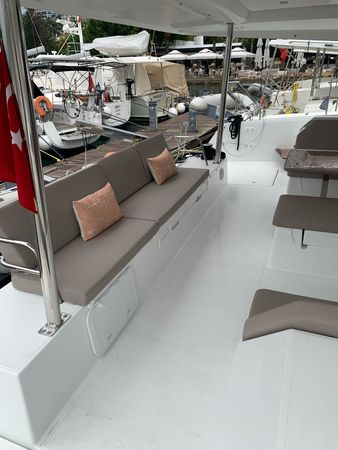 Fountaine Pajot Tanna 47 | Blue Angel