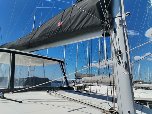 Lagoon 51 | All for Love