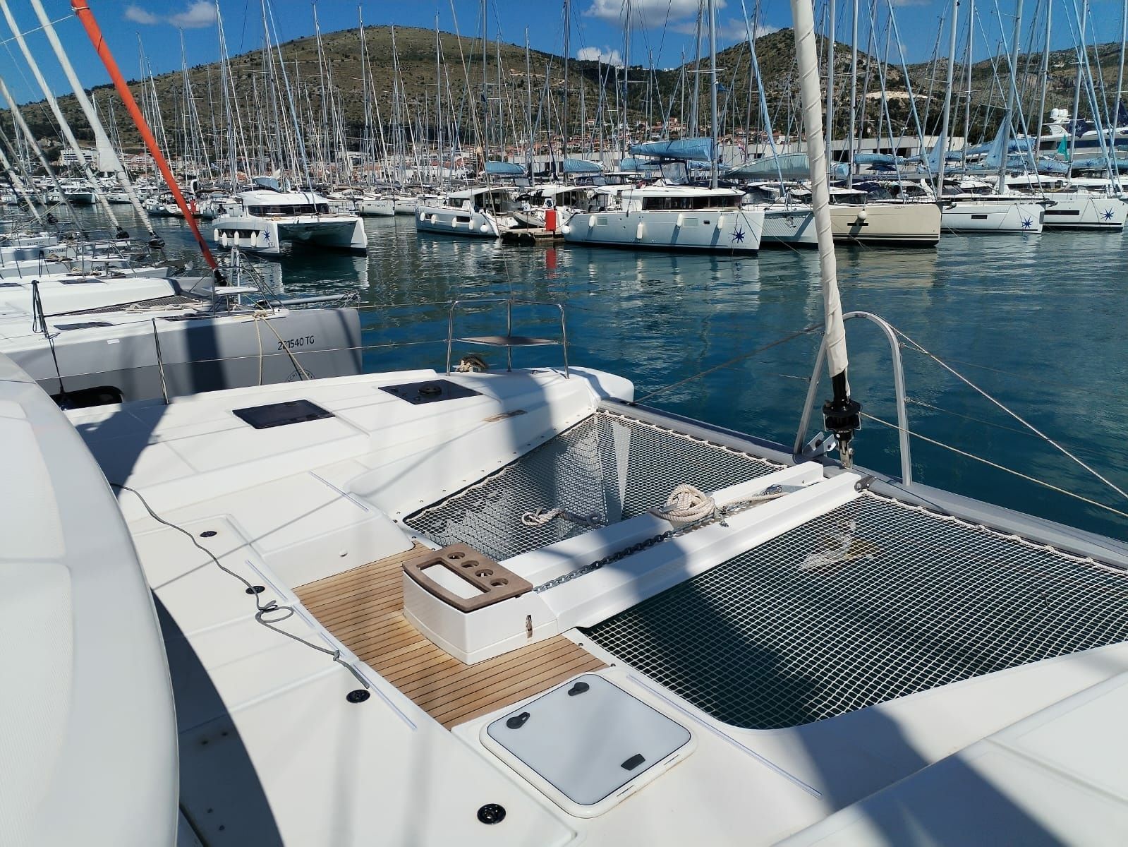 Lagoon 51 | All for Love