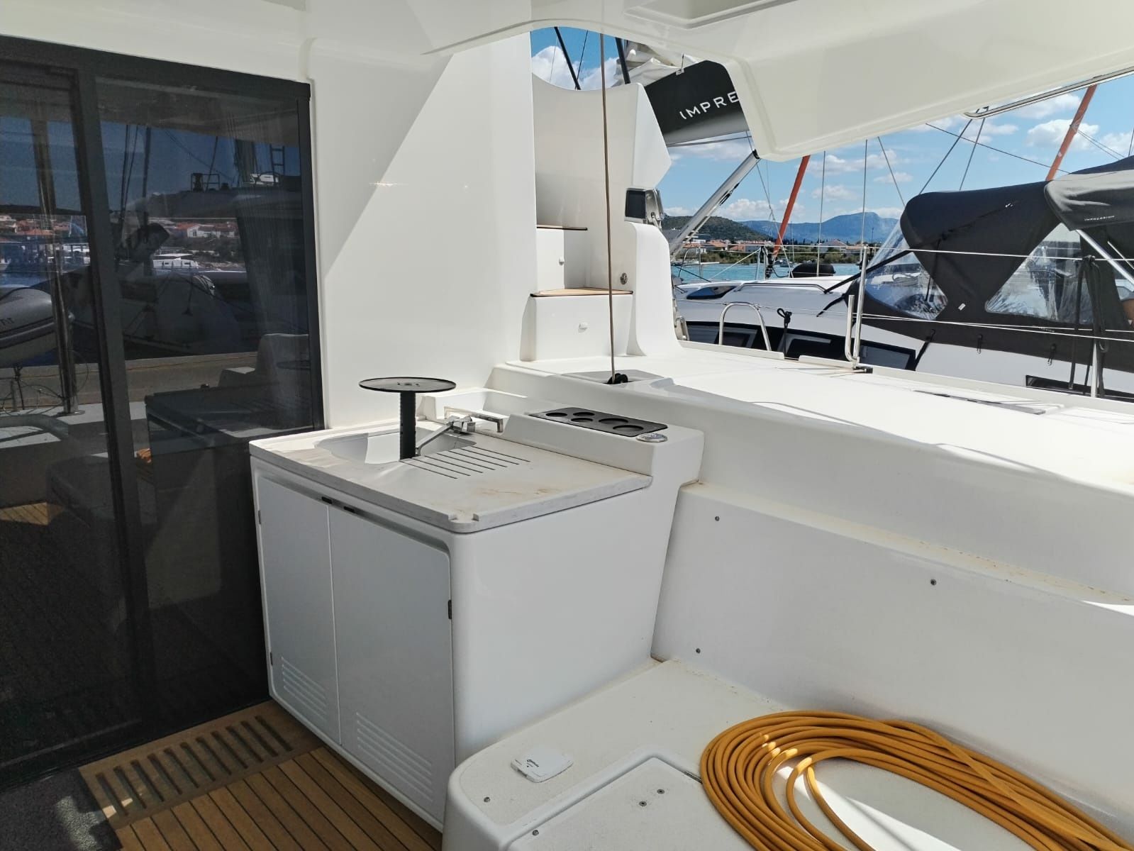 Lagoon 51 | All for Love