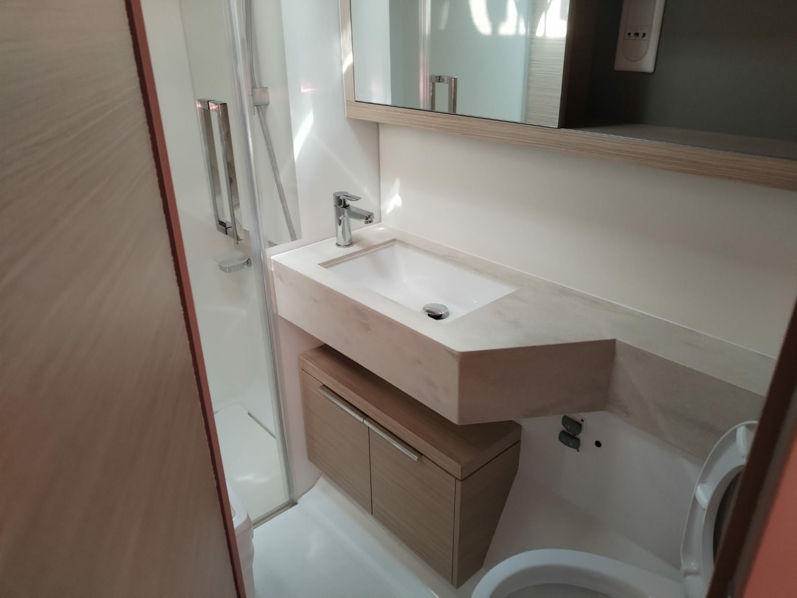 Lagoon 51 | All for Love