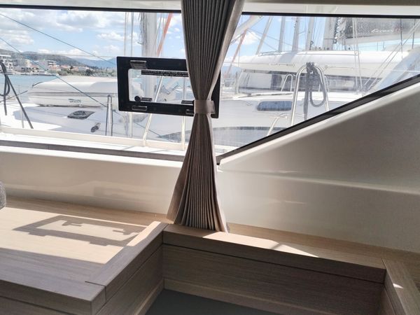 Lagoon 51 | All for Love