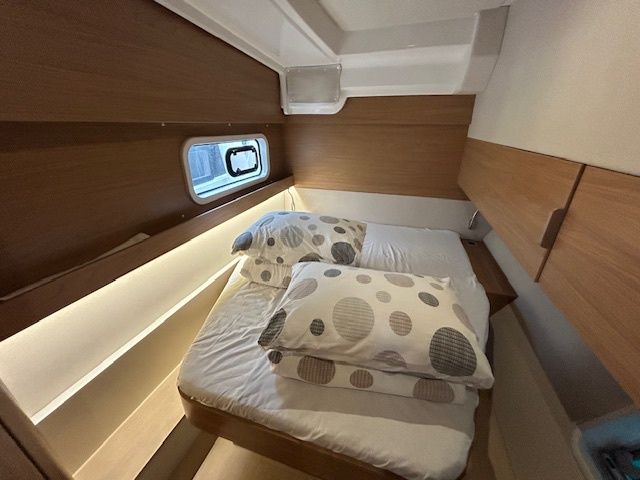 Bali Catspace | Sapphire