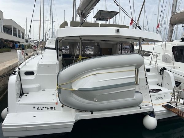 Bali Catspace | Sapphire