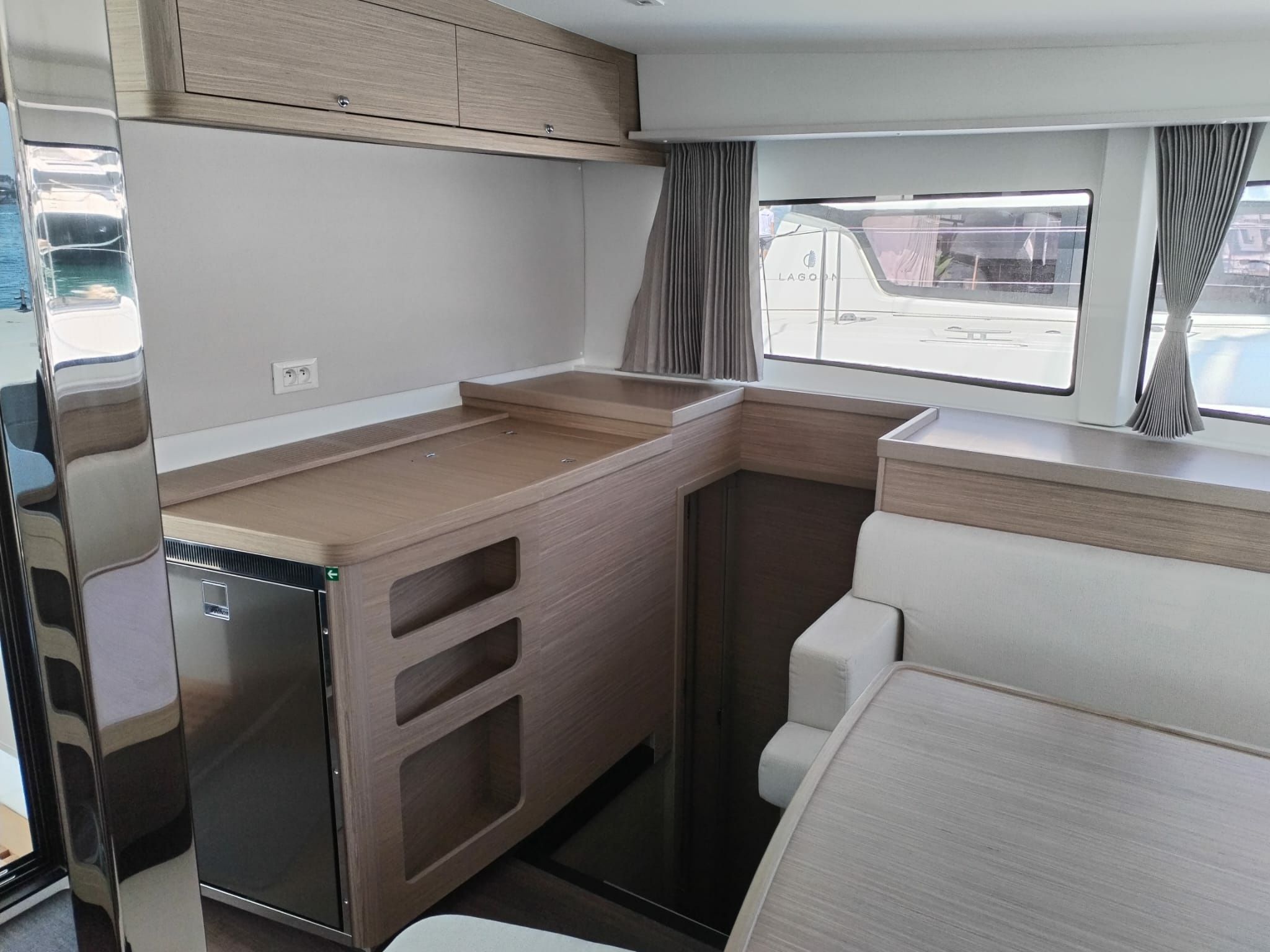 Lagoon 42 | Lizzy 2