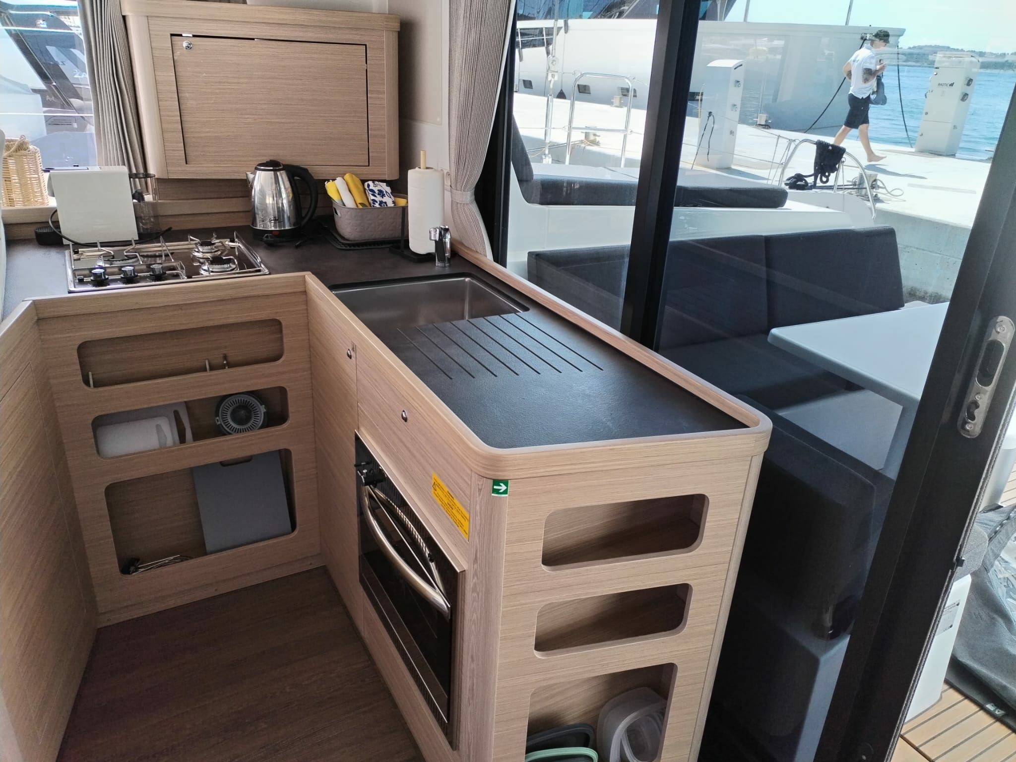 Lagoon 42 | Mario Bros