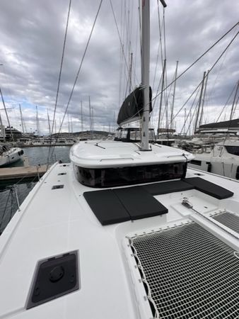 Lagoon 43 | Bunga Bunga