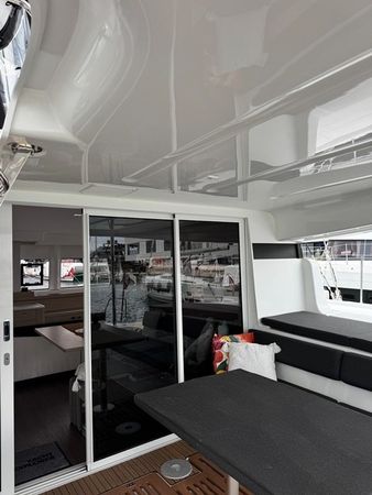 Lagoon 43 | Bunga Bunga