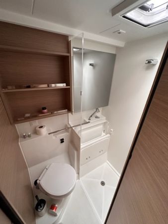 Lagoon 43 | Bunga Bunga