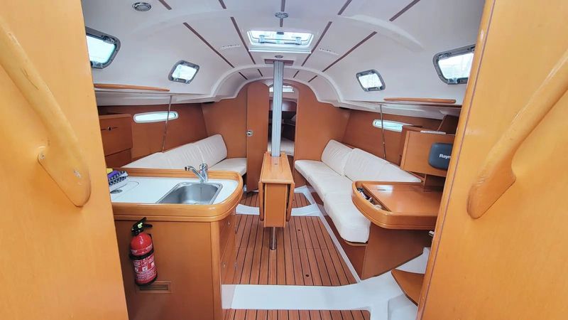 Beneteau First 31.7 | Tiaga