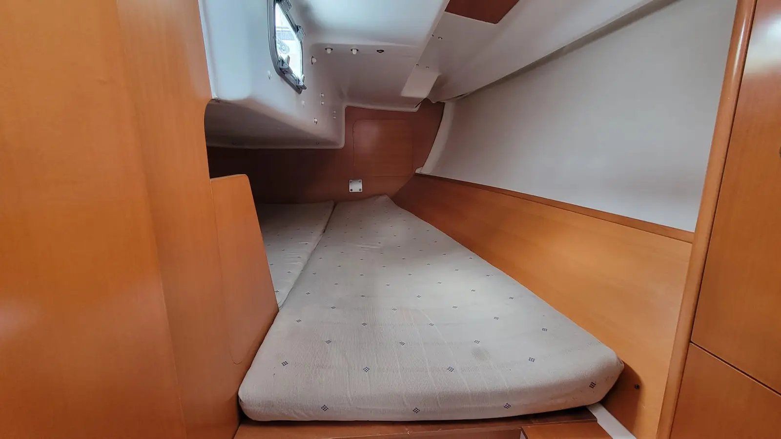 Beneteau First 31.7 | Tiaga