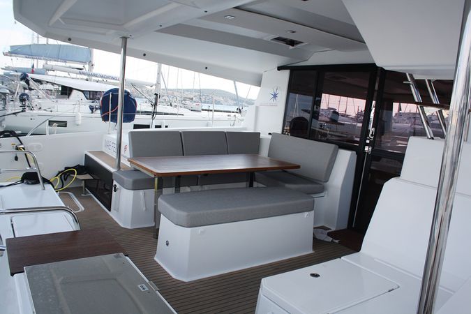 Fountaine Pajot Astrea 42 | Mae Fee