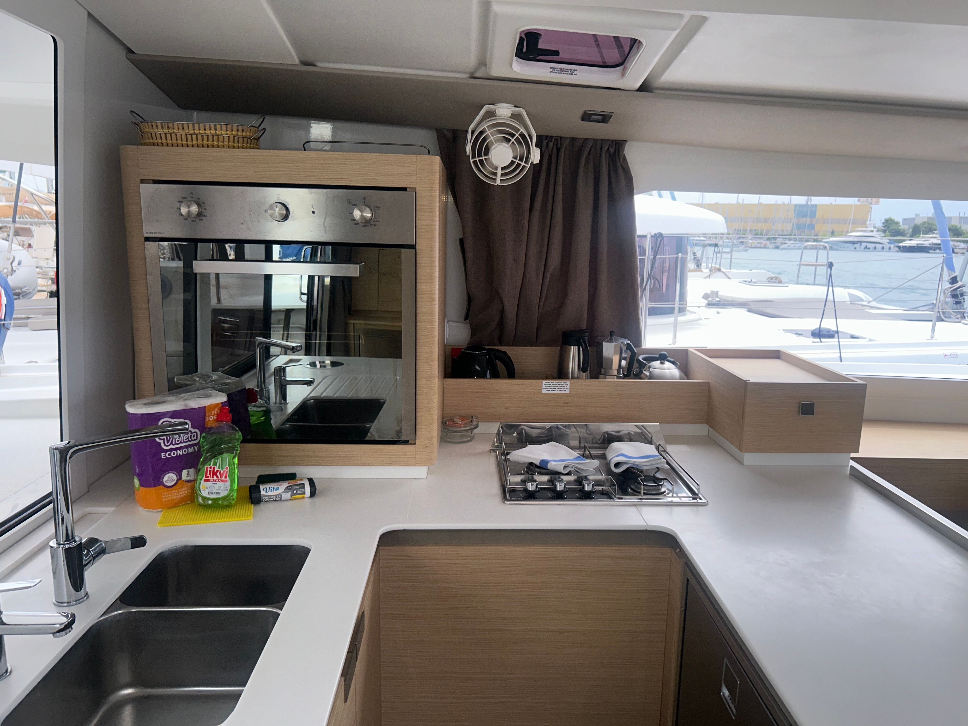 Fountaine Pajot Astrea 42 | Mae Fee
