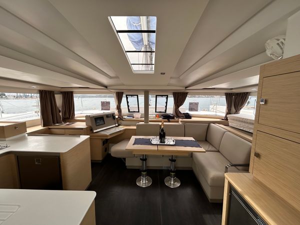 Fountaine Pajot Astrea 42 | Mae Fee