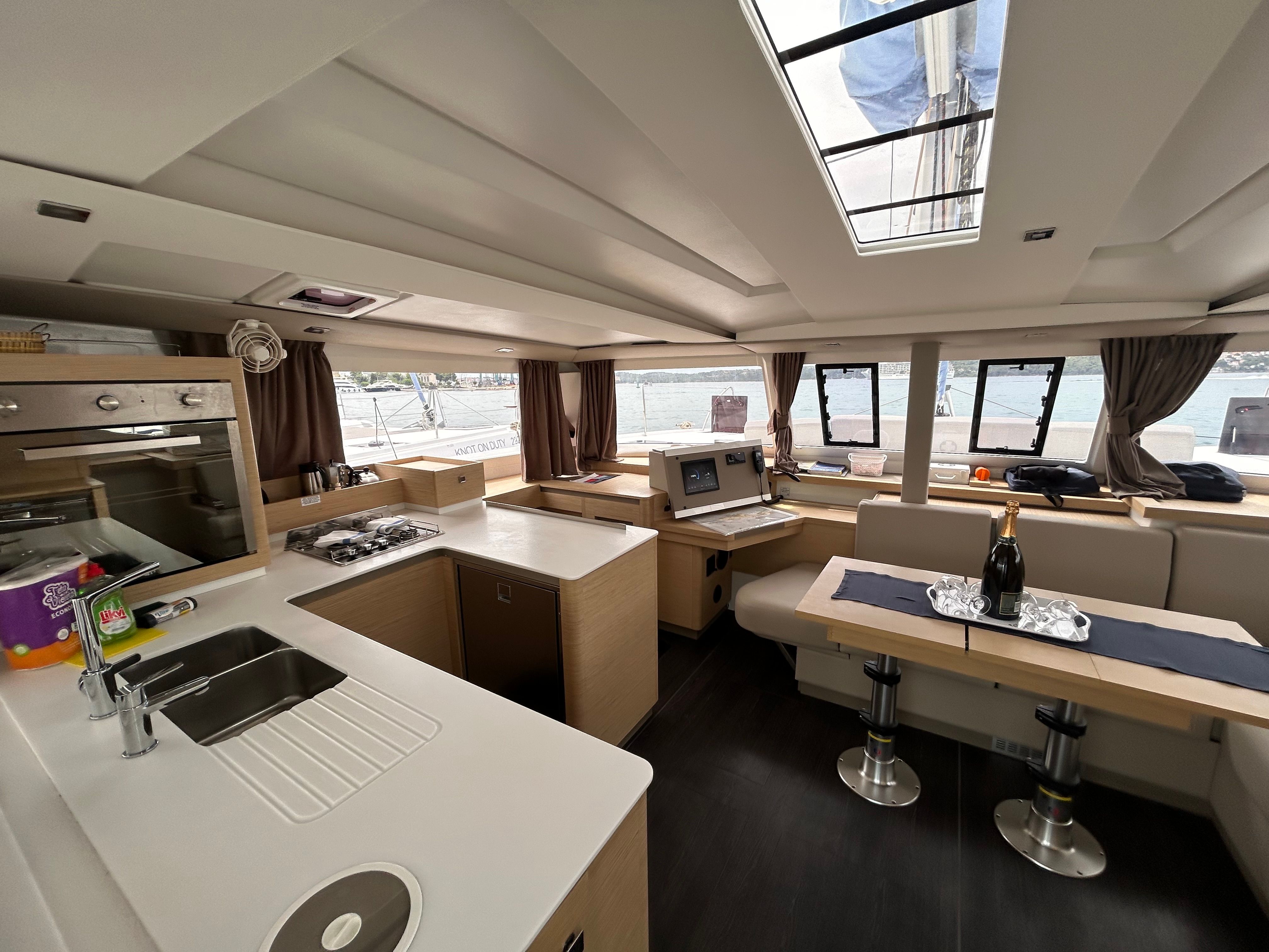 Fountaine Pajot Astrea 42 | Mae Fee